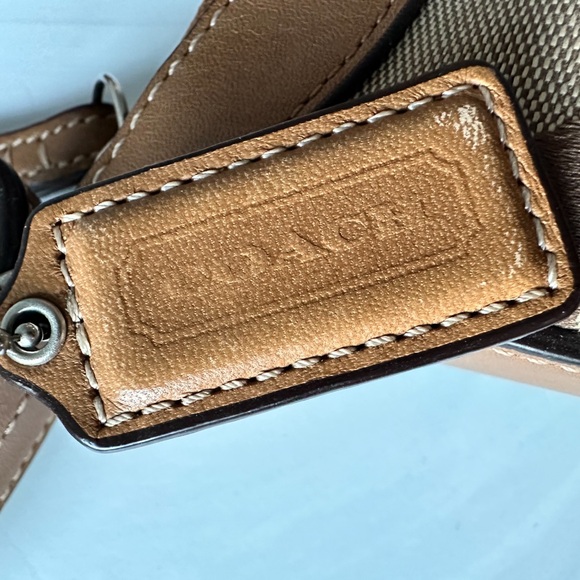 Coach Vintage Bucket Bag - Picture 3 of 9